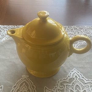 Homer Laughlin Fiestaware Yellow Lidded Teapot